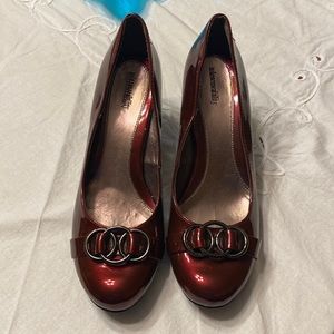 Size 11 solesenseability heels